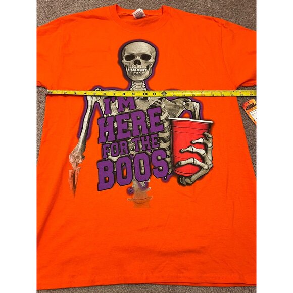 Fruit Of The Loom Heavy HD Halloween M T-Shirt "I'm Here For The Boos" Skeleton - Picture 3 of 10